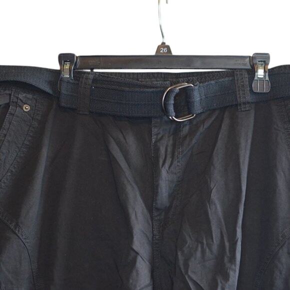 X-RAY Men's Belted Snap Detail Cargo Shorts Black, Size 44 - Picture 3 of 6